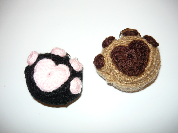 Häkelanleitung Pfote Schlüsselanhänger