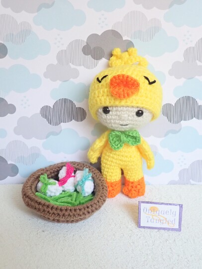 Felton in Chick Costume- Crochet Amigurumi PDF- English
