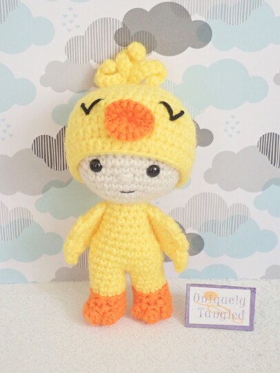 Felton in Chick Costume- Crochet Amigurumi PDF- English