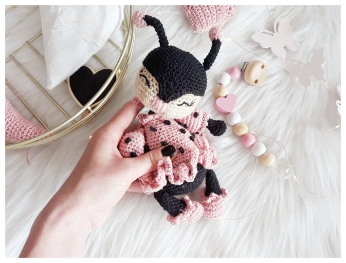 Alena Marienchen- Häkelanleitung Amigurumi von Wolldiamant