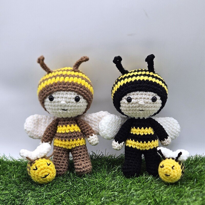 Felton in Bee Costume and lil Bumble- Crochet Amigurumi PDF- English - Image 3