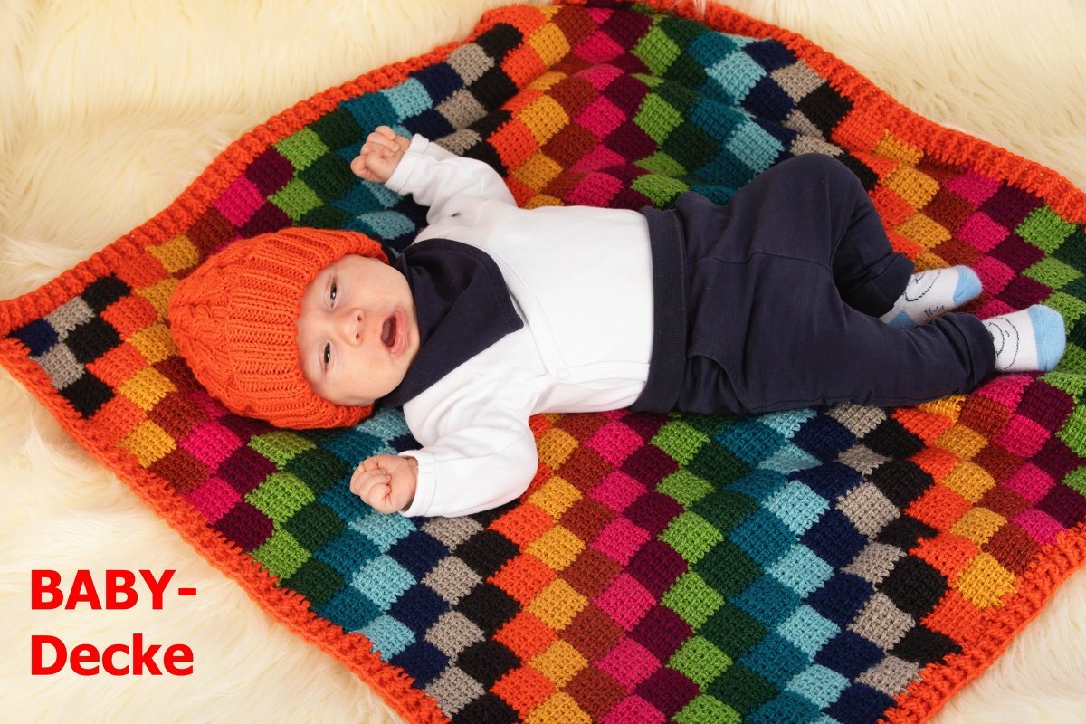 Babydecke Entrelac aus Woolly Hugs CHARITY