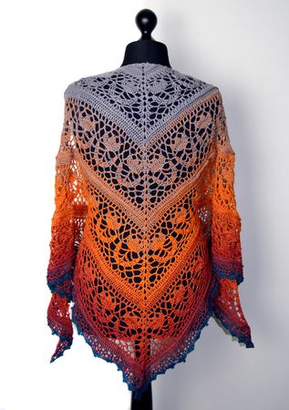 The tulip shawl Ethuil