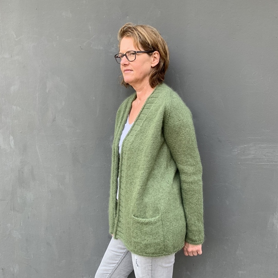 Strickjacke mit Raglanschräge aus Mohair, Strickanleitung