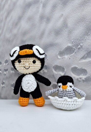 Felton in Penguin Costume- Croceht Amigurumi Pattern