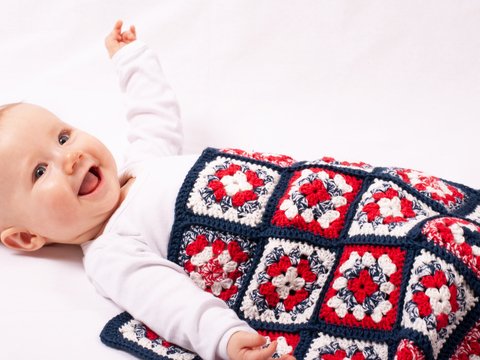 Häkelanleitung Baumwolldecke Sommerfrische in der Größe 41x58 cm, Anfänger