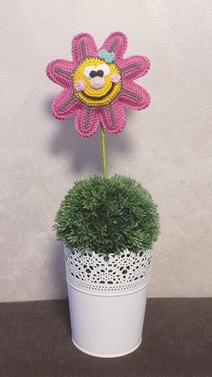 Blumen Untersetzer mit passendem Blumenstecker