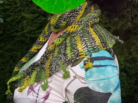 Zackenschal Waldhexe