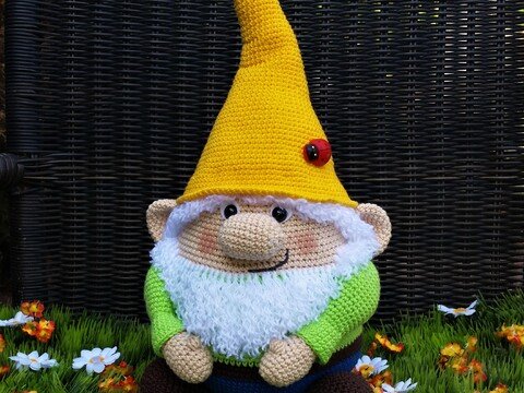 Kurti, der süsse Gartenzwerg