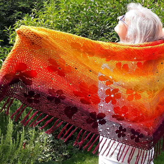 Häkelanleitung Tuch "Flowerpower"