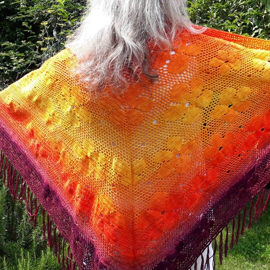 Häkelanleitung Tuch "Flowerpower"