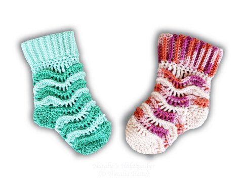 Weiche Baby- & Kindersöckchen mit Wellenmuster (Gr. 0 M. bis 4 J.)