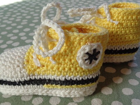 Babyschuhe - Turnschuhe - gehäkelt