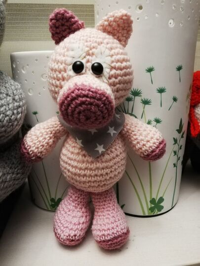 Schweinchen Ella Häkelanleitung