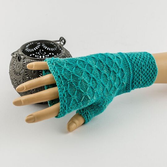 Fingerless Mitts: Marthe Mitts