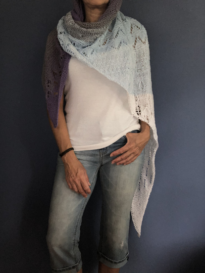 Strickanleitung - Bobbel-Dreieckstuch mit Farbverlauf "Sommer am Meer"