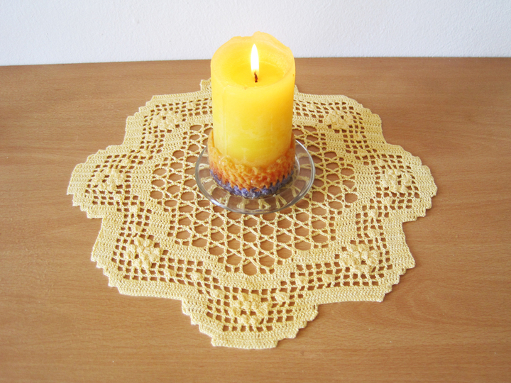 Vintage Deckchen häkeln Ø 34 cm - Häkelanleitung