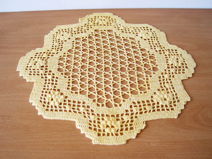 Vintage Deckchen häkeln Ø 34 cm - Häkelanleitung