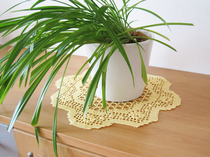 Vintage Deckchen häkeln Ø 34 cm - Häkelanleitung