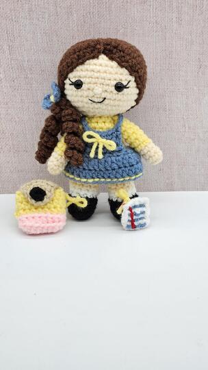 Pippa Goes to School- Crochet Amigurumi Pattern PDF- English