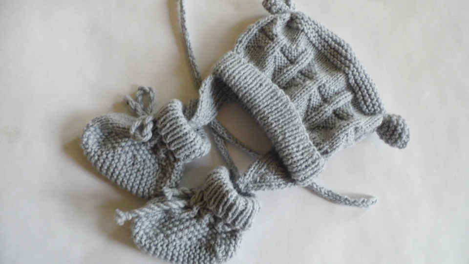 Strickanleitung Set Mütze/ Jacke / Schuhe grau Gr. 62/68