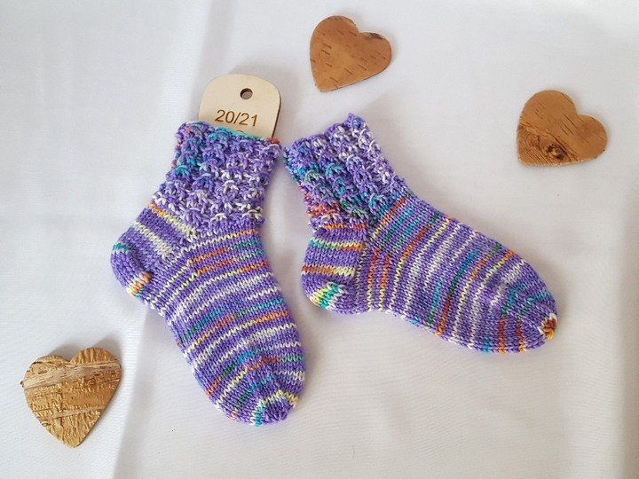 Strickanleitung Babysocken, Baby-Söckchen, Gr. 20 - 21, Sohlenlänge ca. 13 cm
