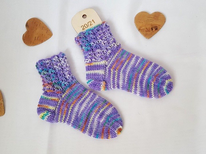 Strickanleitung Babysocken, Baby-Söckchen, Gr. 20 - 21, Sohlenlänge ca. 13 cm