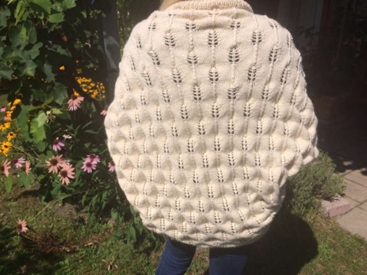 Seelenwärmer "Zickzack" mit leichtem 3D Effektmuster