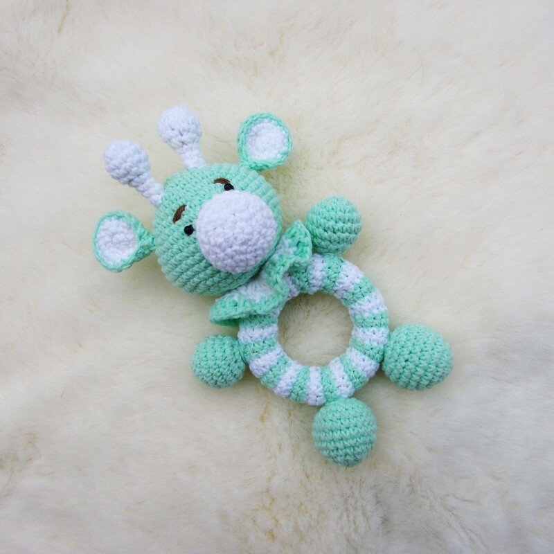 Crochet rattle giraffe