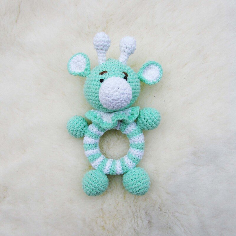 Crochet rattle giraffe - Image 2