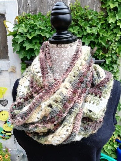 Häkelanleitung - Loop "Narasha"