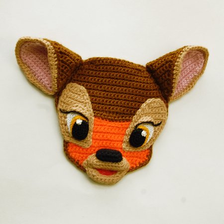 Crochet applique pattern for Bambi Fawn face. Kids clothes decor.