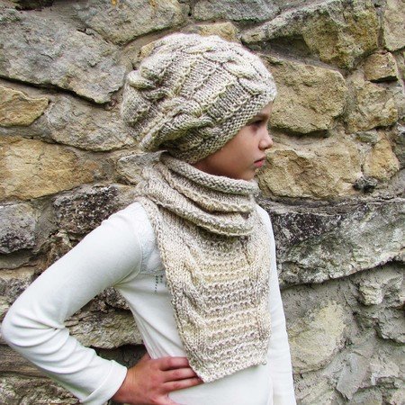Knitted scarf pattern