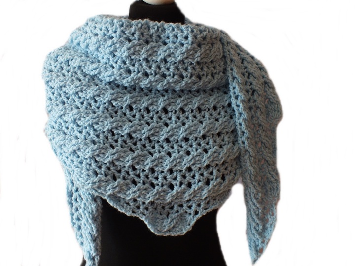 Häkelanleitung Dreieckstuch Zoschatu Zopfmuster