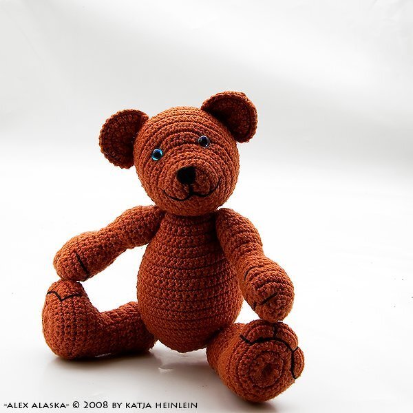 bear Alex Alaska, crochet PDF Pattern by Katja Heinlein Häkelanleitung Bär tutorial teddie plushie stuff toi ebook amigurumi digital file - Image 2