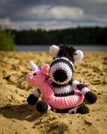 Swim Ring Unicorn/Alpaca • LuckyTwins • crochet pattern