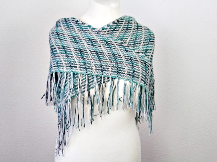Knitting Pattern PDF Poncho Shawl Easy – Modern Triangle Shawl for Beginner
