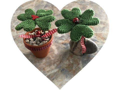 Anleitung Kleeblatt mit Glücksstein und Töpfchen mit Kleeblatt.