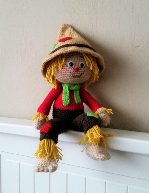 Jupp, die freundliche Vogelscheuche  :-)