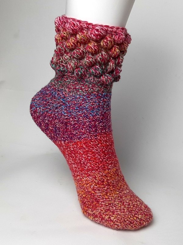 "Die Häkelsocken", No1, Toe-Up, wie gestrickt, Gr-34-45 - Bild 2