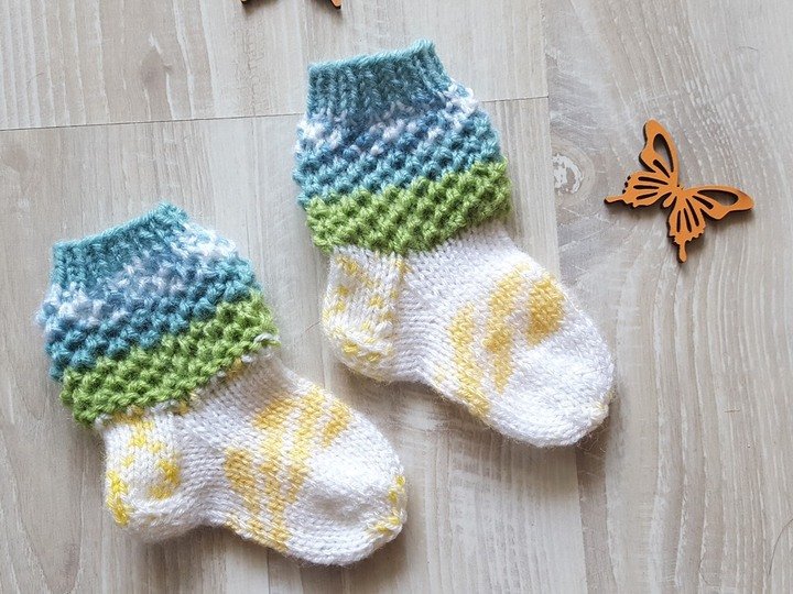 Strickanleitung Babysöckchen, Babysocken, Sohlenlänge ca. 9 cm   #265