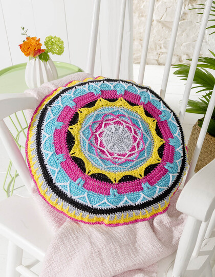 Mandala-Kissen gehäkelt