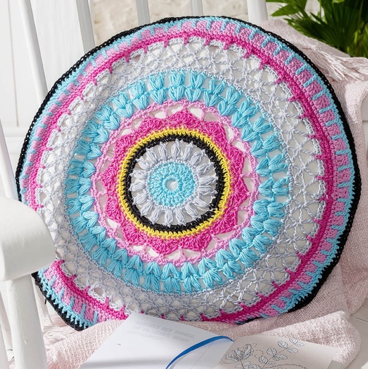 Mandala-Kissen gehäkelt