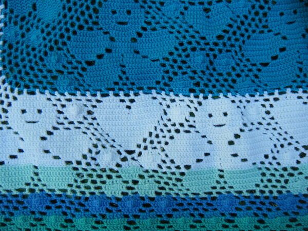 Crochet pattern Babyblanket "smiling flowers"