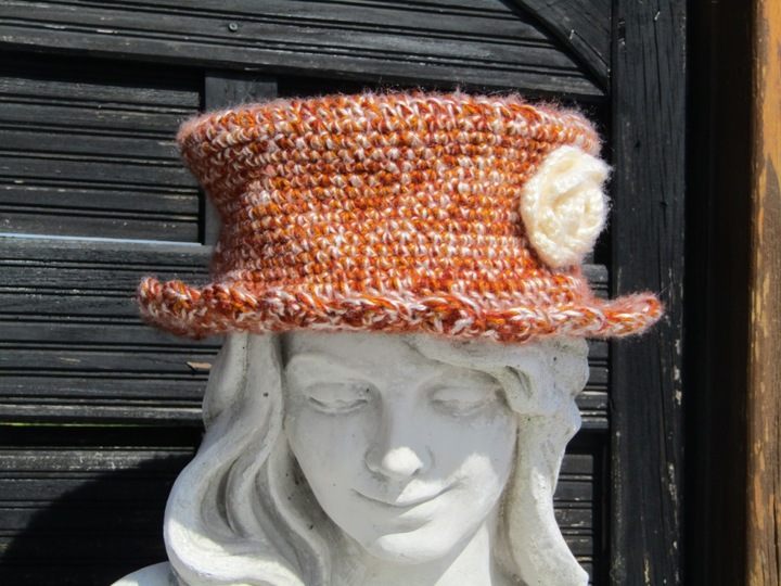 Häkelanleitung – Hut im Stil der 20-er Jahre