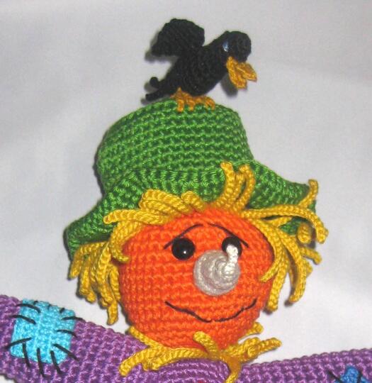 Vogelscheuche Halloween Häkelanleitung Ebook PDF Anleitung Herbst Deko häkeln Amigurumi Krähe