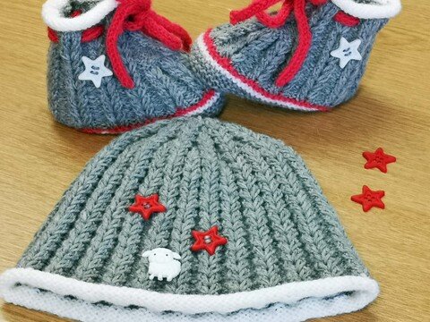 Strickanleitung Baby- Set Dreamer, zauberhafte Schuhe und Mütze