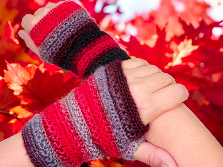 Star Gloves - Crochet Pattern