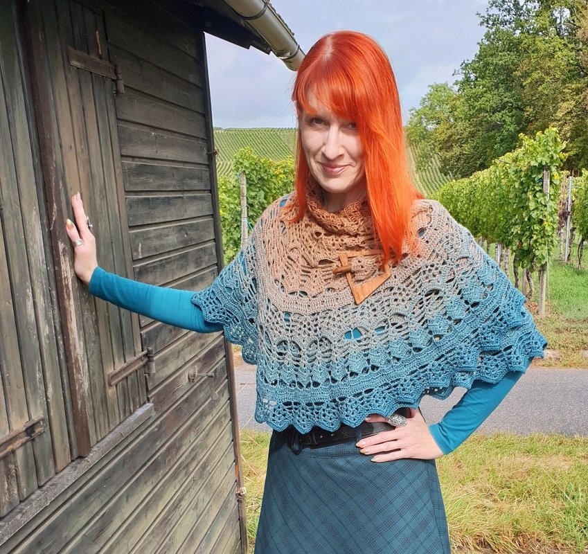 Spiderdream Shawl - Image 2