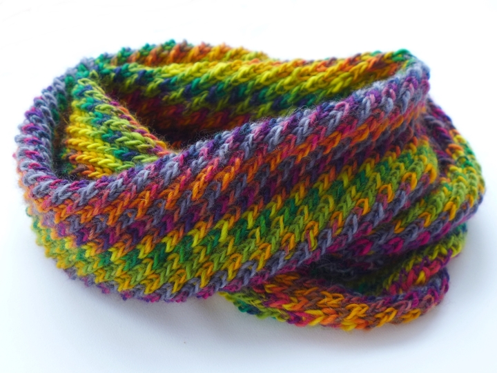 Strickanleitung: Universal-Loop für die ganze Familie